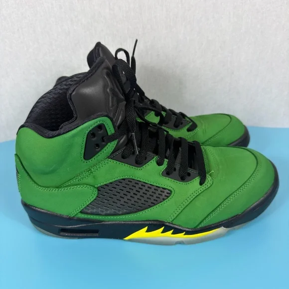 Jordan Men's 5 Oregon Ducks Apple Green Black Yellow. - Picture 5 of 11